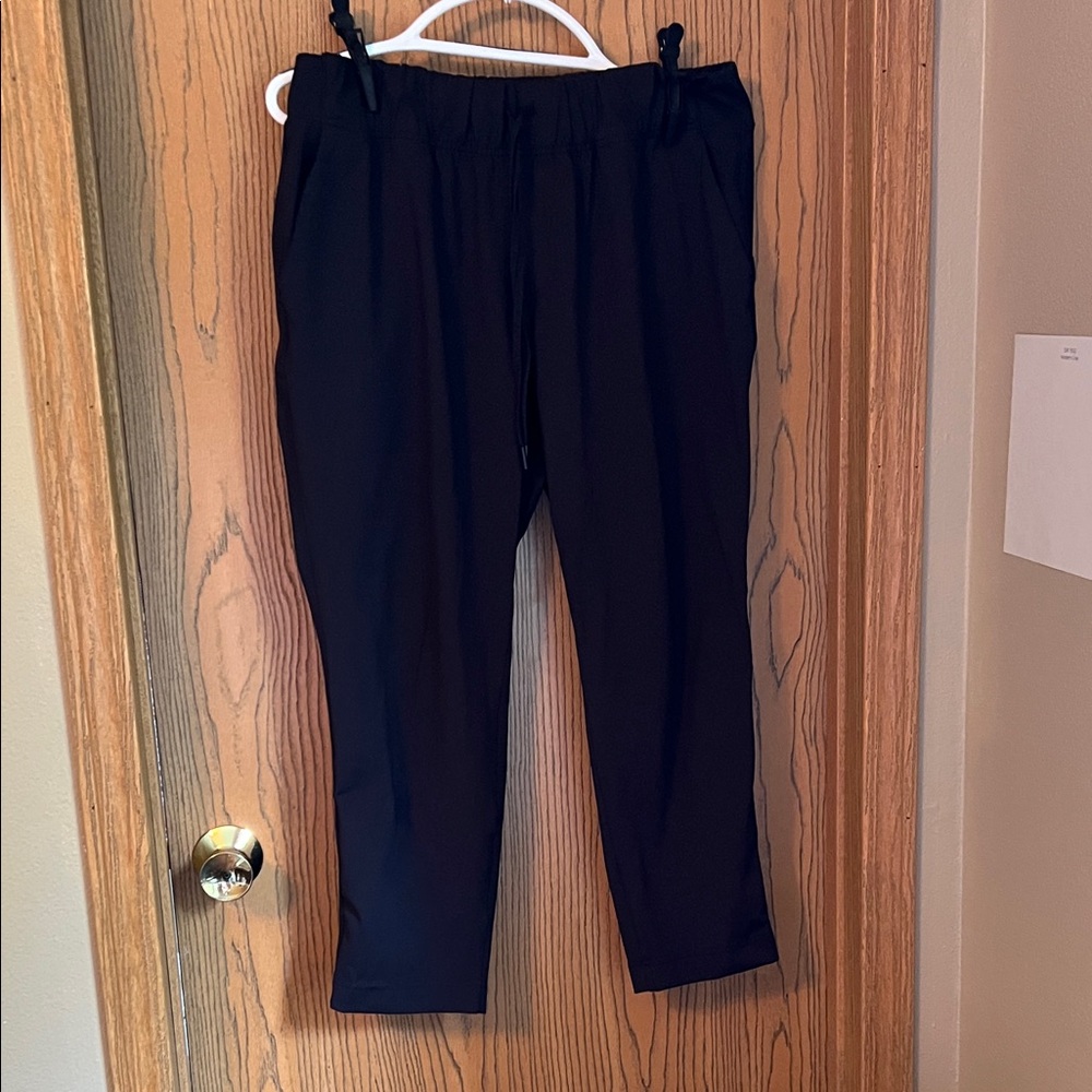 Livi (Lane Bryant) Black Casual Ankle Trouser Pants